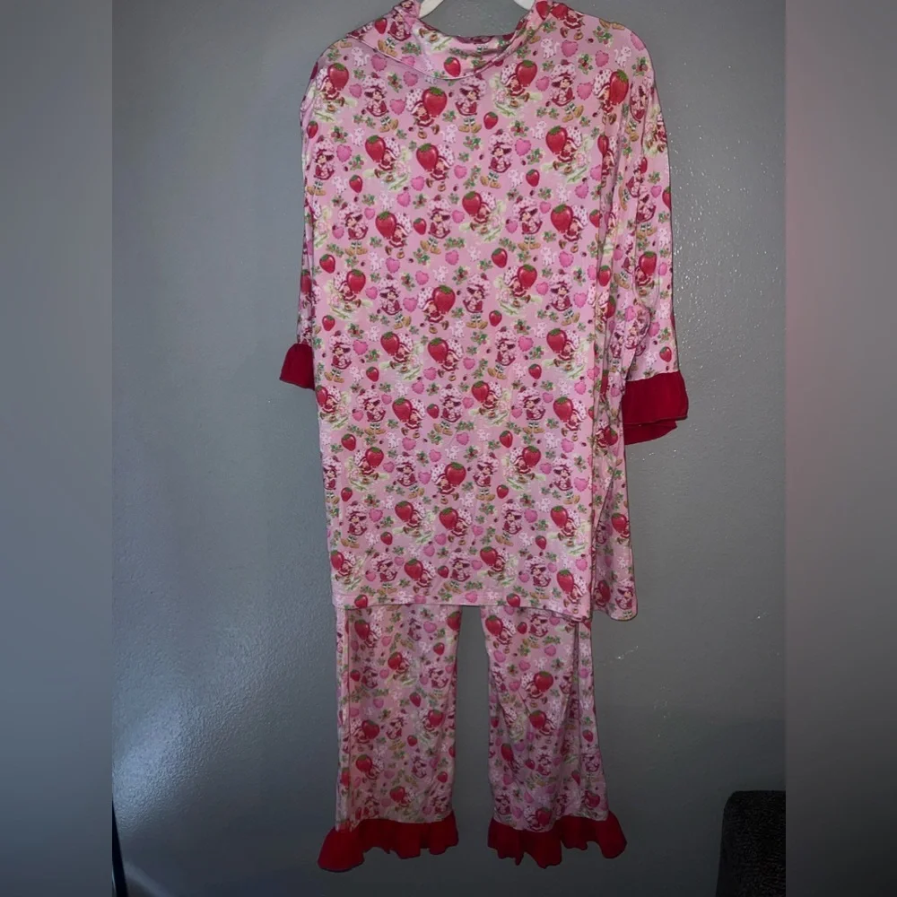 Strawberry Shortcake™ Women's 2pc Pajama XL - Picture 1 of 7